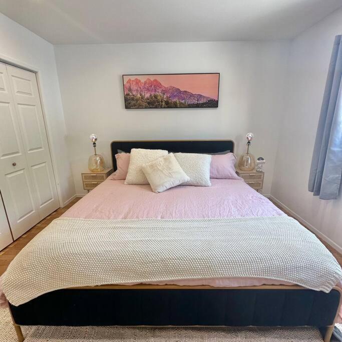 Angeles Charming Big House, King Bed, Parking, Ev Holiday home Los Angeles