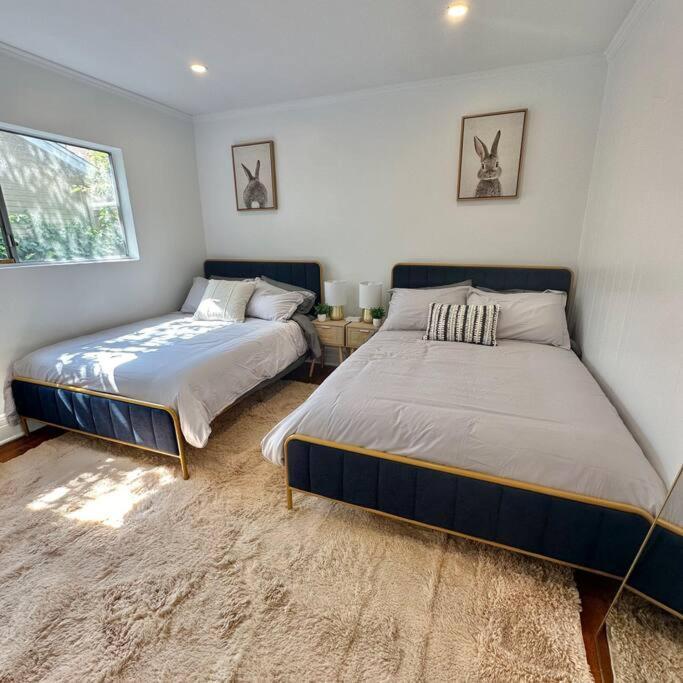 Angeles Charming Big House, King Bed, Parking, Ev